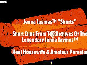 Curvy housewife Jenna Jaymes blows mechanics quickie car shorts