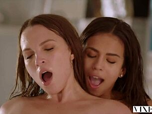 vixen oiled curvy babes share giant cock