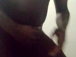 solo ebony orgasm test on new phone 3