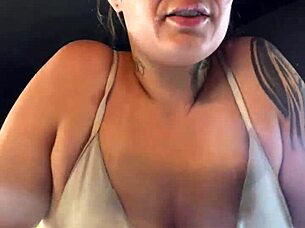 loira fofa treina academia halloween fantasiada puta decote tesao