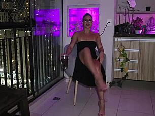 athletic latina babe craves fucking when idle hits