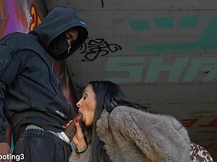 damn dominicano blasts italiana's pussy under barcelona bridge doggystyle