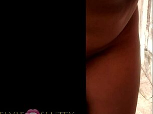 damn elvie, stretch that pussy wider outdoors in this slutty phone clip!