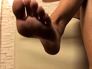 Goddess Dangles Shoes Teasing Barefoot Soles!