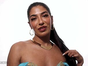 princess jasmine's steamy joi session 😈💋👑