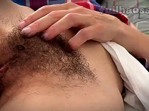 Risky closeup pounding my hairy dripping wet pussy? 😈💦