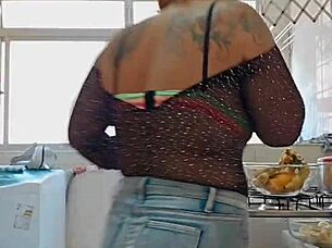 SHOVE THAT SHORTS DEEP IN YOUR ASS LIVE