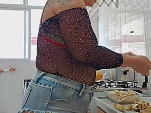 SHOVE THAT SHORTS DEEP IN YOUR ASS LIVE