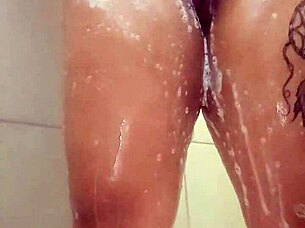 Teasing Big Tits Ass In Quick Steamy Shower