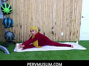 perv trainer pounds exotic arab fitness babe hard!