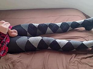 Shemale's thrilling jerk in plaid dress tights