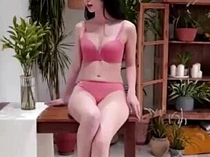 Korean bikini model poses sexy in steamy photoshoot session