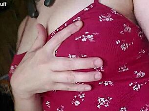 Boobs bouncing free no bra notice these nipples? 😜🍈
