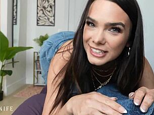 Hey beautiful ex-girlfriend Ivy Ireland, ready for rough makeup sex?