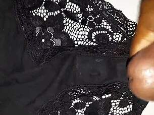 EbonY Amateur Jerks Monster Black Cock Cumshot
