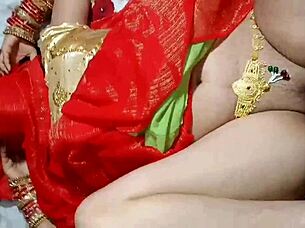 indian housewife bangs lover dirty in the bedroom uhmm