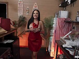 casual sandwich shop visit turns fun reality kings