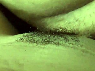 Lesbian MILFs scissors and masturbate juicy pussies wildly!