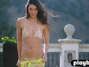 Hey, isn't this big booty latina's naked pool pose just stunning?