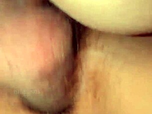 Amateur couple's urgent bed fuck temptation