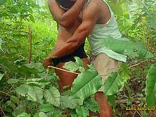 bbw kings wife enjoys bush massage turning into hardcore village sex
