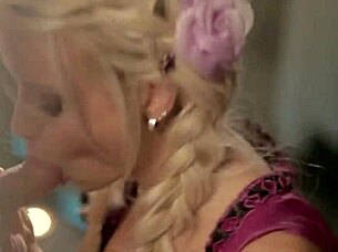 hey beautiful german blonde maid, secret blowjob with cum swallow fun 😘💦