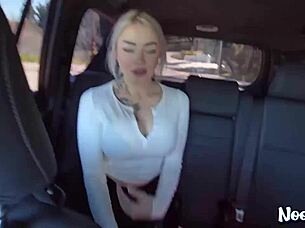 Nichole Saphir and Savvy Suxx hardcore outdoor threesome pounding