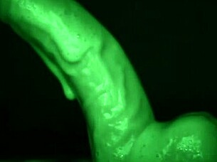 my sticky slimy latex handjob tease feels amazin