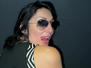 Fucked tall brunette beauty hard after restaurant pickup