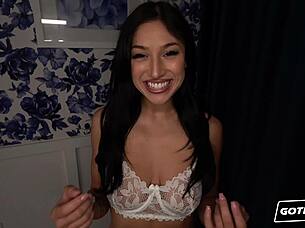 alexa chains explores her insatiable cravings in gotfilled adventure