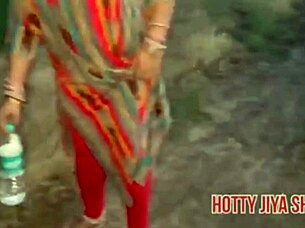 desi girl outdoor passionate fuck boyfriend tight pussy