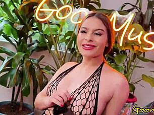 Anal Goon Slut Begs for Three Gushing Cumshot Loads