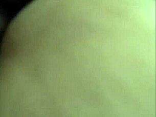 indonesian college girl sneaks guy to dorm for fun 😏