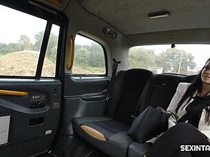 czech taxi babe gives damn good car blowjob handjob