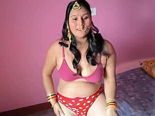 Chubby housewife sucks monster cock like lollipop 🍭🍆😍