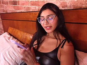 Sexy secretary tries painful anal first time