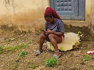 Horny couple swaps nudes then fucks on balcony