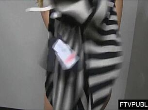 Flashing pussy and ass in public mall fun!