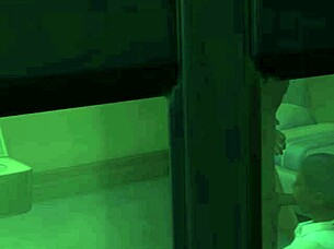 voyeur dwarf catches ebony inmate deepthroating inmate's cock 🍆👀