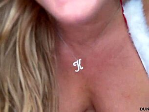kayla i suck toes eat ass like whore