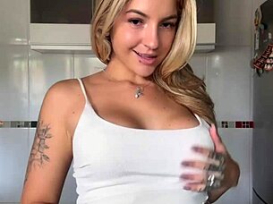 Amateur Blonde Shakes Big Ass and Pierced Nipples Seductively