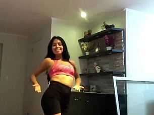 i'm dancing sexy in shorts but oops tripped feelin' so hot today