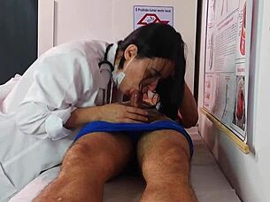 Enfermeira Sparks Rock-Hard Erection In Me