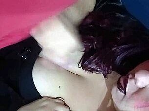 uhh i love suckin this huge cock as chubby goth wife cum drippin all ova my face mmm