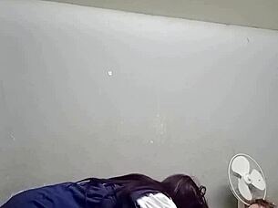 18yo skinny teen slut sucks old daddy cock bent over doggystyle fucked