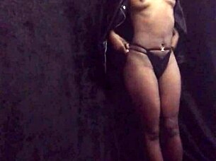 hey check this naked photoshoot babe