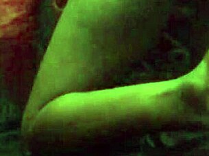 hey check this naked photoshoot babe