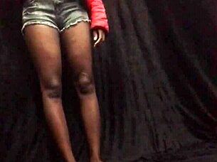 hey check this naked photoshoot babe