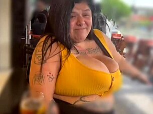boyfriend controls my public toy vibe - screaming orgasms on street with mary jhuana!