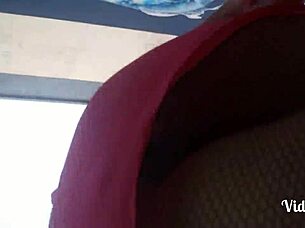 Minsk Upskirt Reveals Sexy Skirt Tease